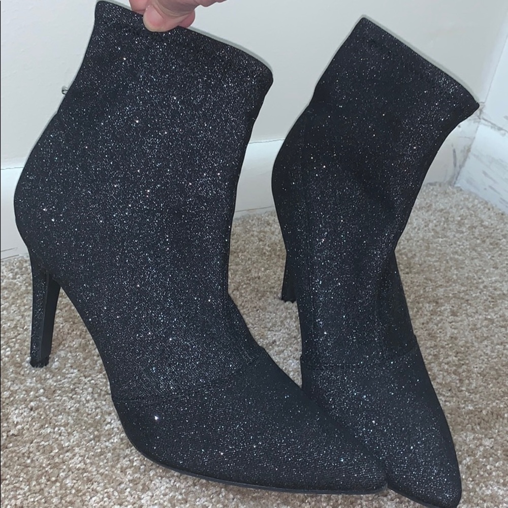 NWOT  4” sock bootie heels